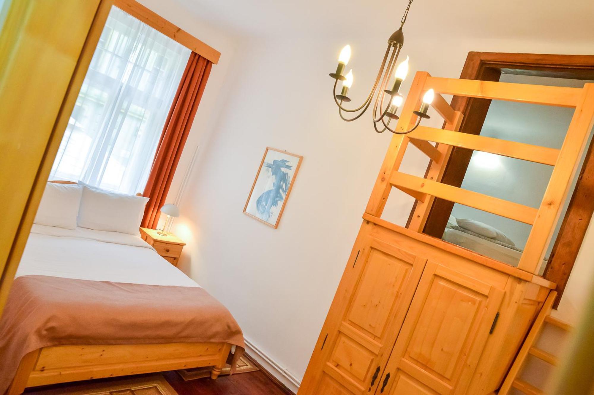 An Der Holztreppe Apartman Segesvár Kültér fotó