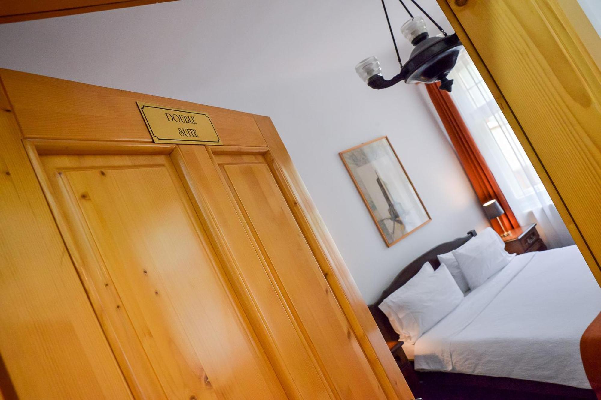 An Der Holztreppe Apartman Segesvár Kültér fotó