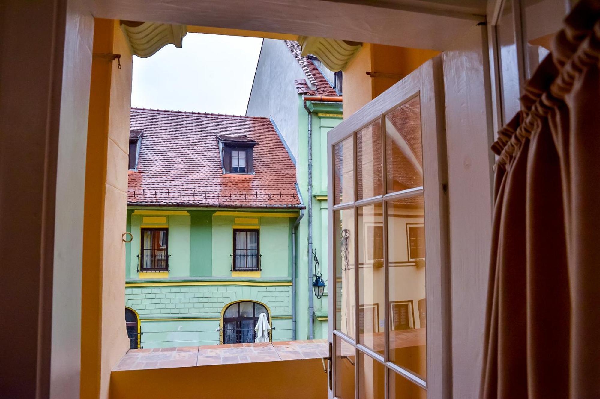 An Der Holztreppe Apartman Segesvár Kültér fotó