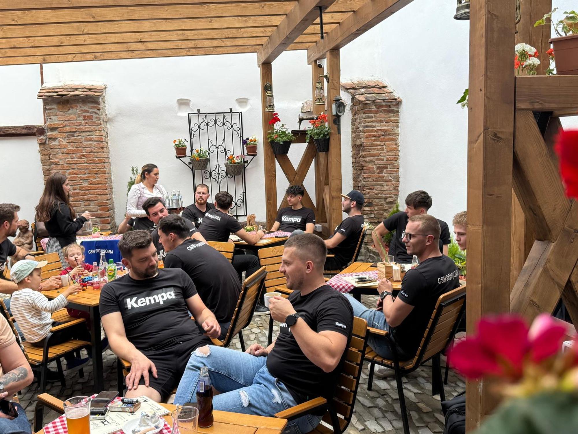 An Der Holztreppe Apartman Segesvár Kültér fotó